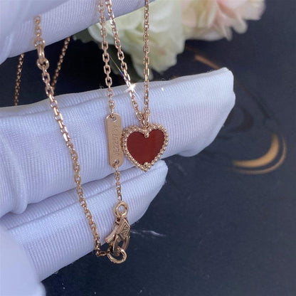 ˇGilded EraˇSWEET CLOVER CARNELIAN HEART NECKLACE