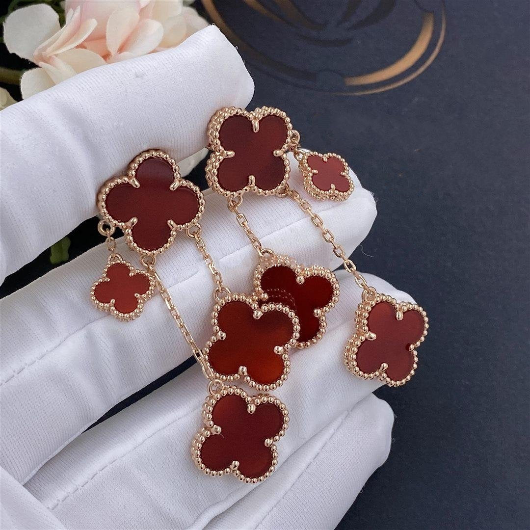 ˇGilded EraˇCLOVER EARRINGS CARNELIAN 4 MOTIFS PINK GOLD