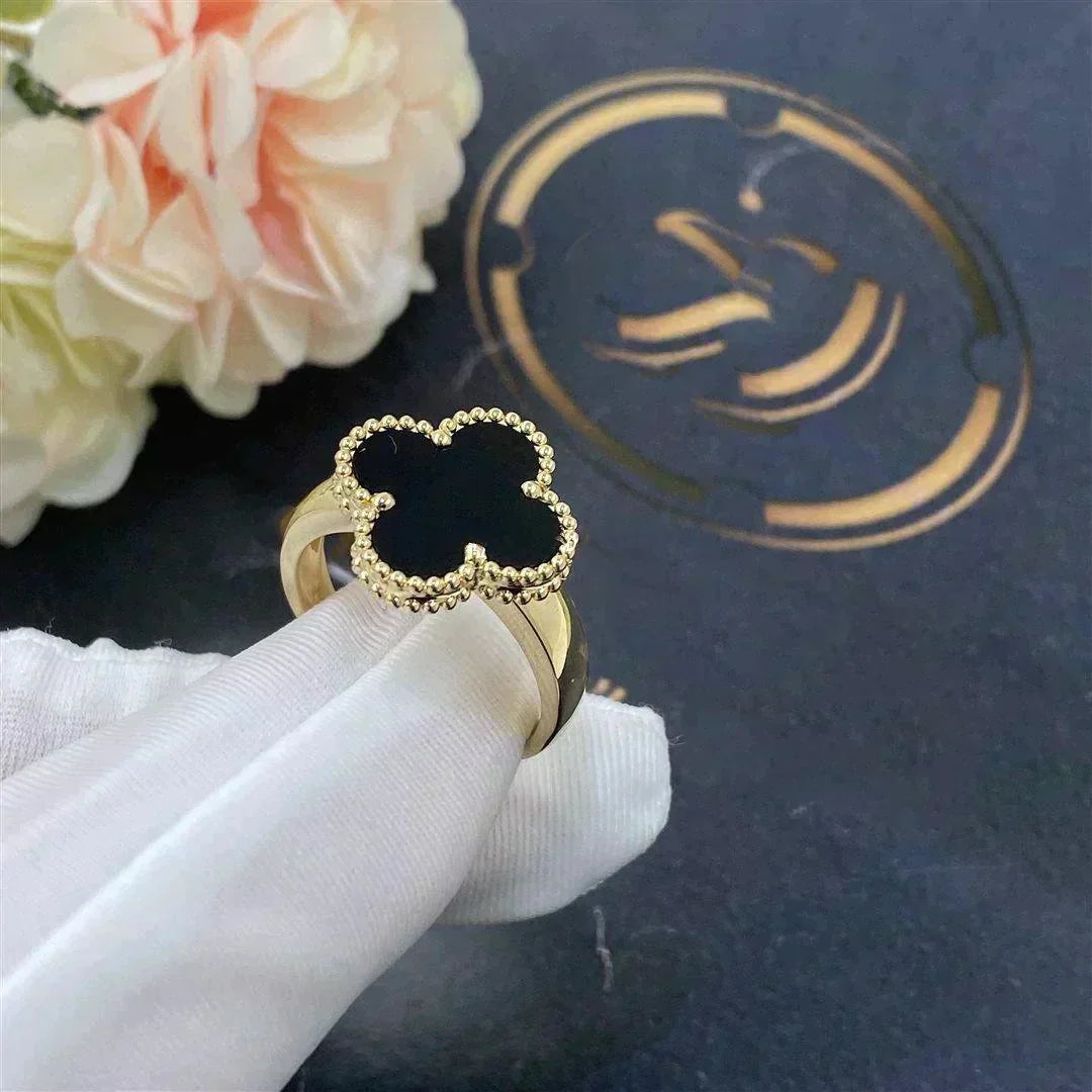 ˇGilded EraˇCLOVER ONYX RING