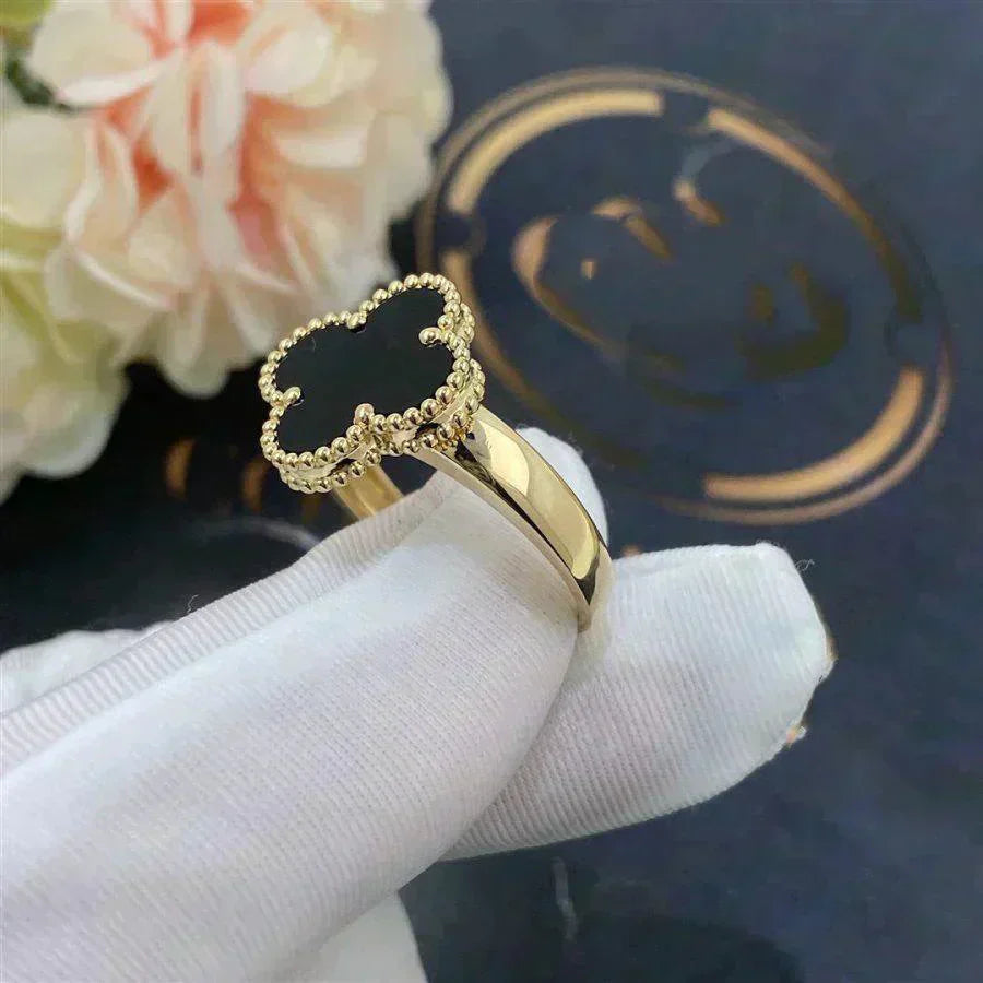 ˇGilded EraˇCLOVER ONYX RING