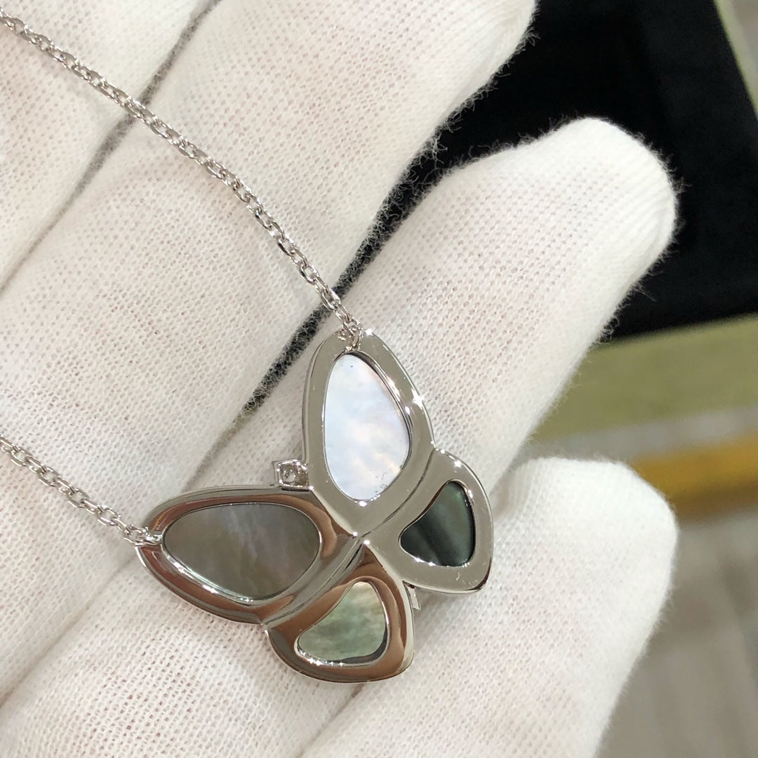 ˇGilded EraˇLARGE BUTTERFLY SILVER PENDANT DIAMOND NECKLACE