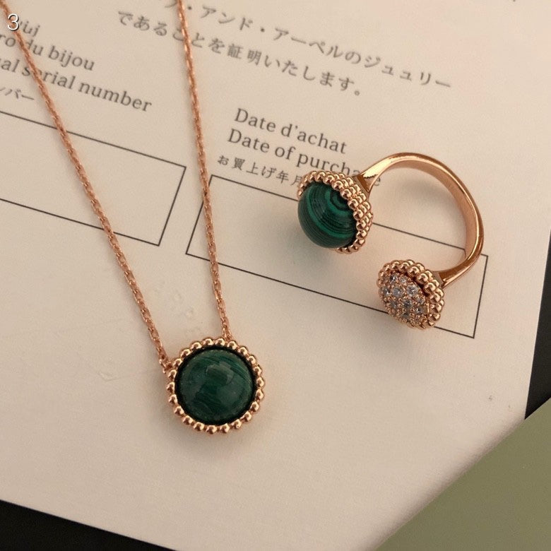 ˇGilded EraˇPERLEE COULEURS DIAMOND ROSE GOLD BETWEEN THE FINGER RING