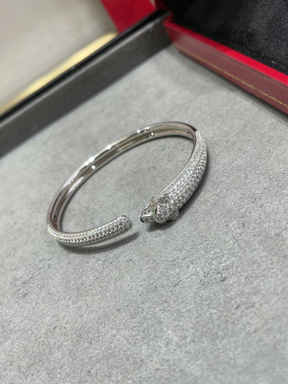 ˇGilded EraˇPANTHERE FULL DIAMOND OPEN BRACELET