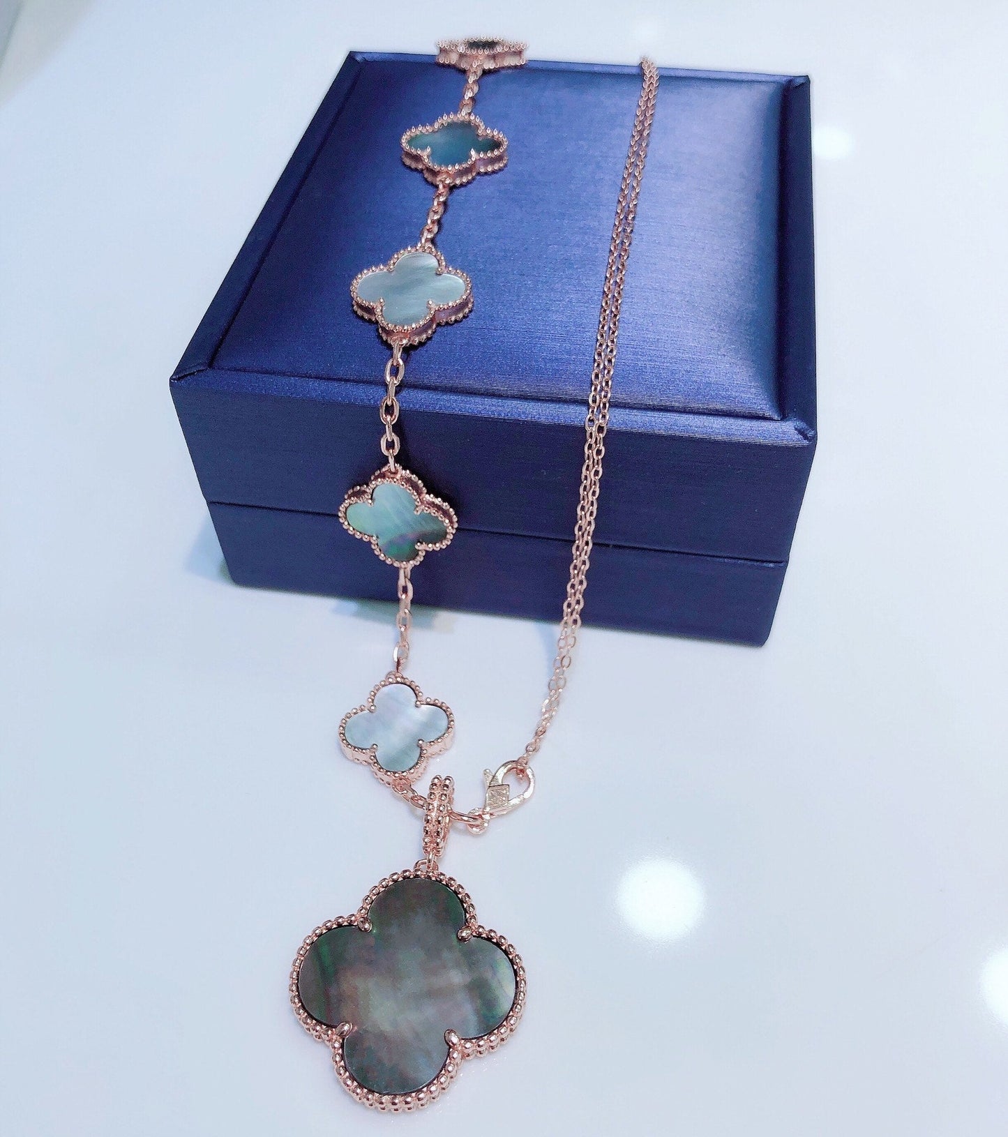 ˇGilded EraˇCOMBINED BRACELET 5 MOTIFS AND NECKLACE DARK MOP ROSE GOLD