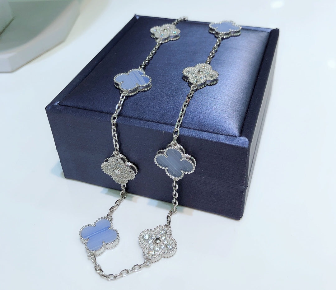ˇGilded EraˇCLOVER 10 MOTIFS CHALCEDONY DIAMONDS SILVER NECKLACE