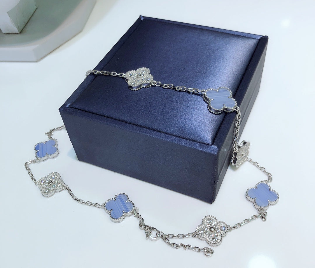ˇGilded EraˇCLOVER 10 MOTIFS CHALCEDONY DIAMONDS SILVER NECKLACE