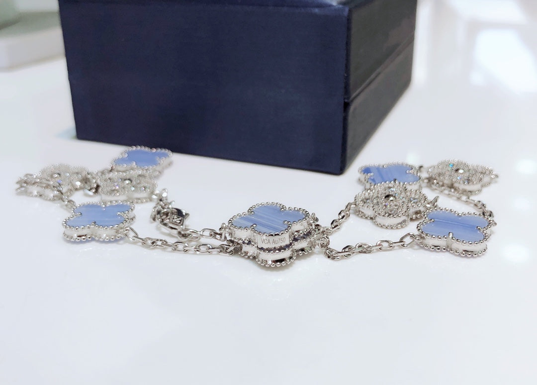 ˇGilded EraˇCLOVER 10 MOTIFS CHALCEDONY DIAMONDS SILVER NECKLACE